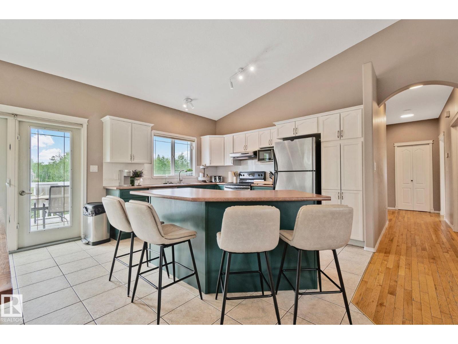 #14 53122 RGE ROAD 14 - 13