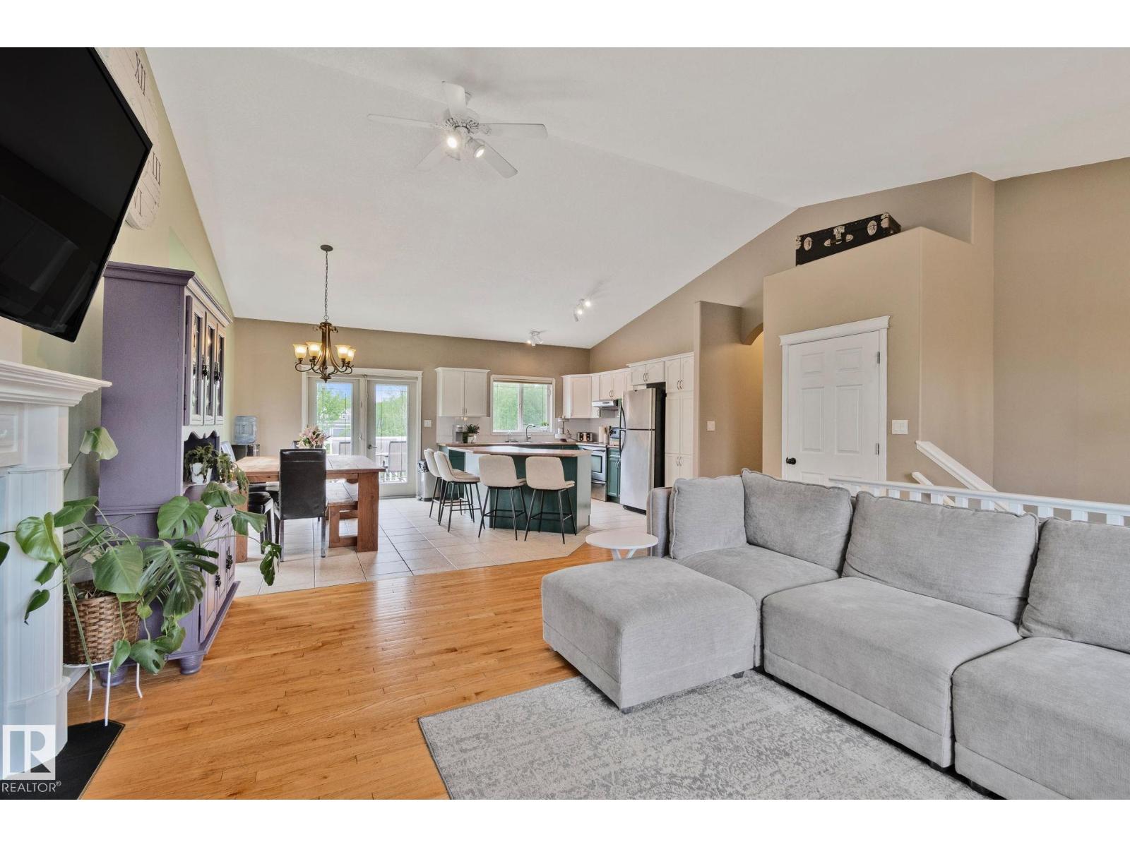 #14 53122 RGE ROAD 14 - 8