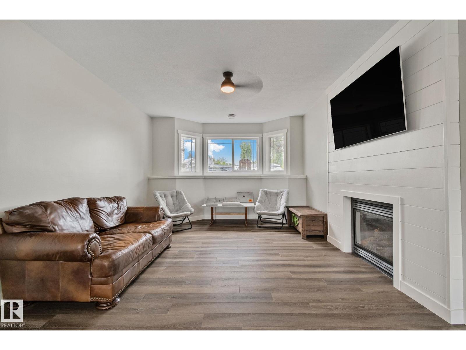 #14 53122 RGE ROAD 14 - 31
