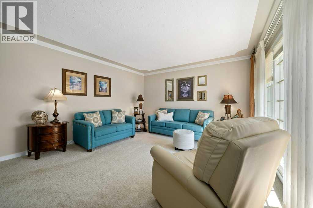 285 Colter Crescent NW - 6