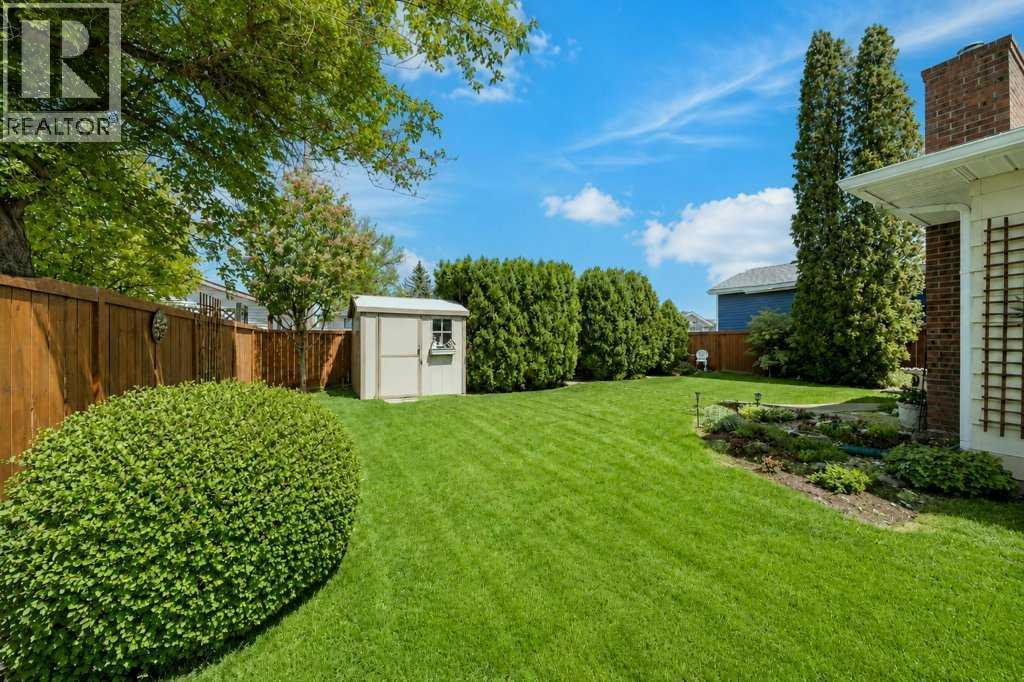 285 Colter Crescent NW - 33