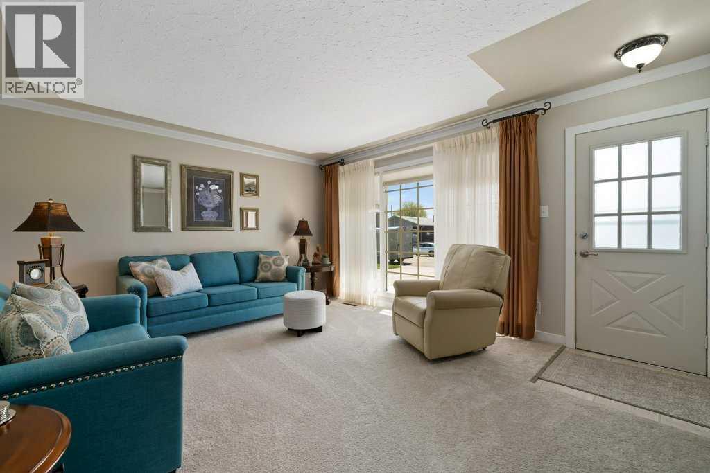 285 Colter Crescent NW - 7
