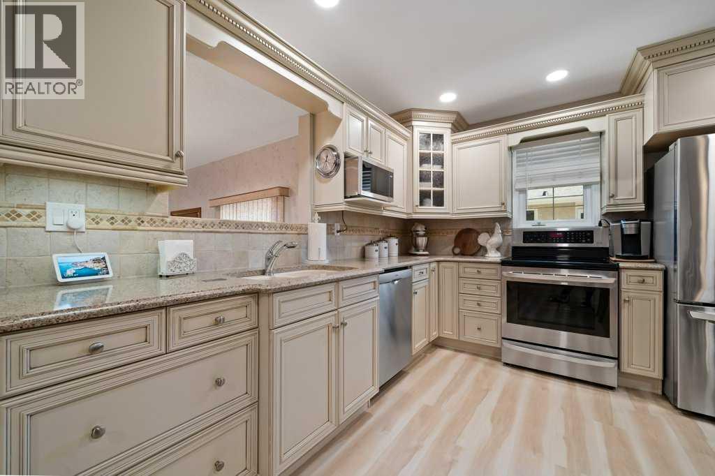 285 Colter Crescent NW - 10