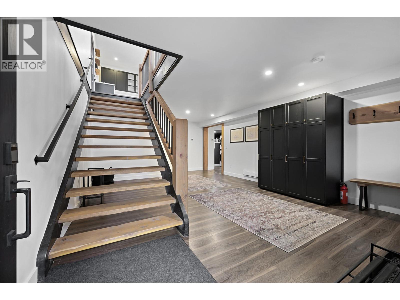 1614 Lower Lakeview Lane - 35
