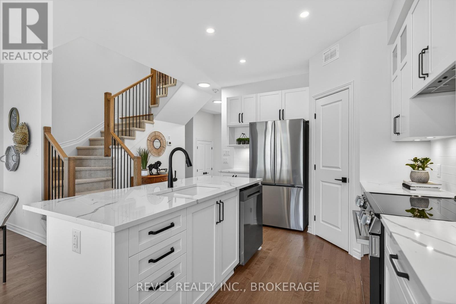 326 DOCKSIDE DRIVE - 9