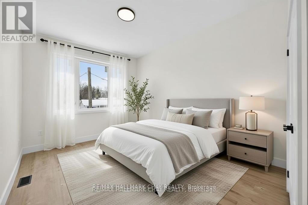26 ROSE AVENUE - 5