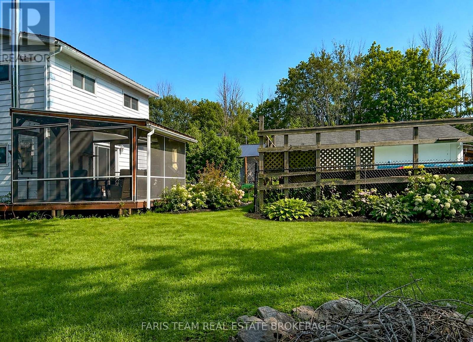 46 HEARTHSTONE DRIVE - 41