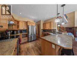 Kitchen - 6880 Columbia Ridge Drive, Fairmont Hot Springs, BC V0B1L2 Photo 14