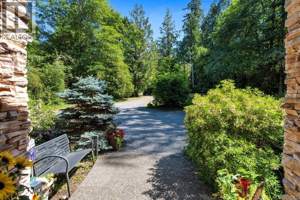 7002 East Sooke Rd - 10