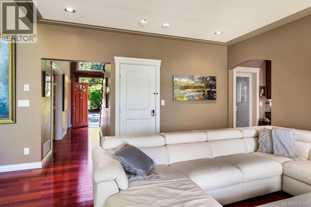 7002 East Sooke Rd - 17