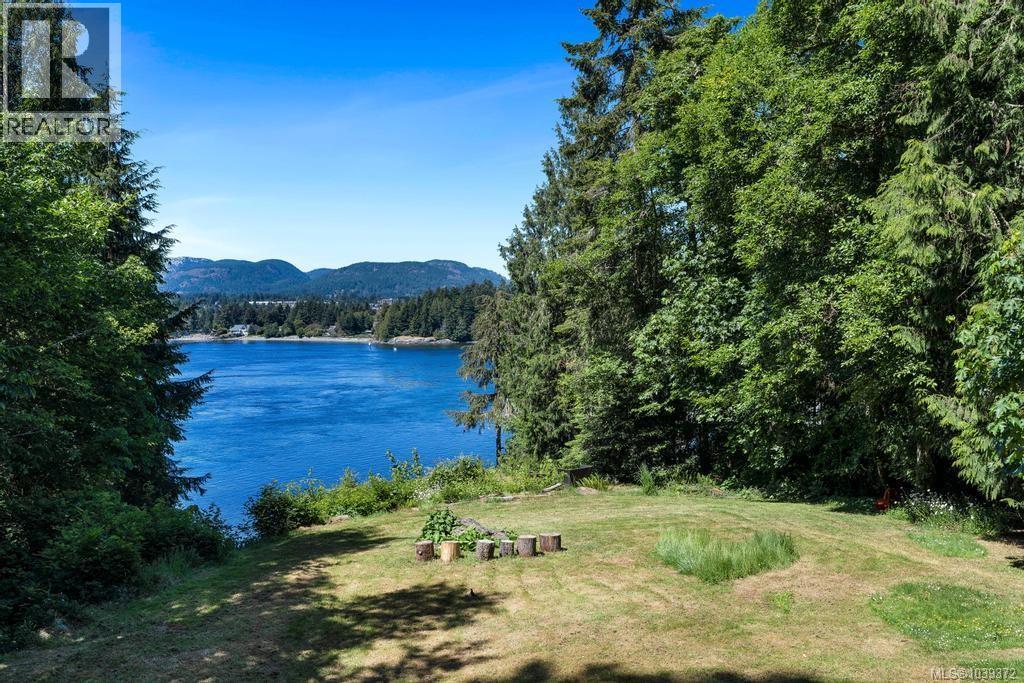 7002 East Sooke Rd - 36