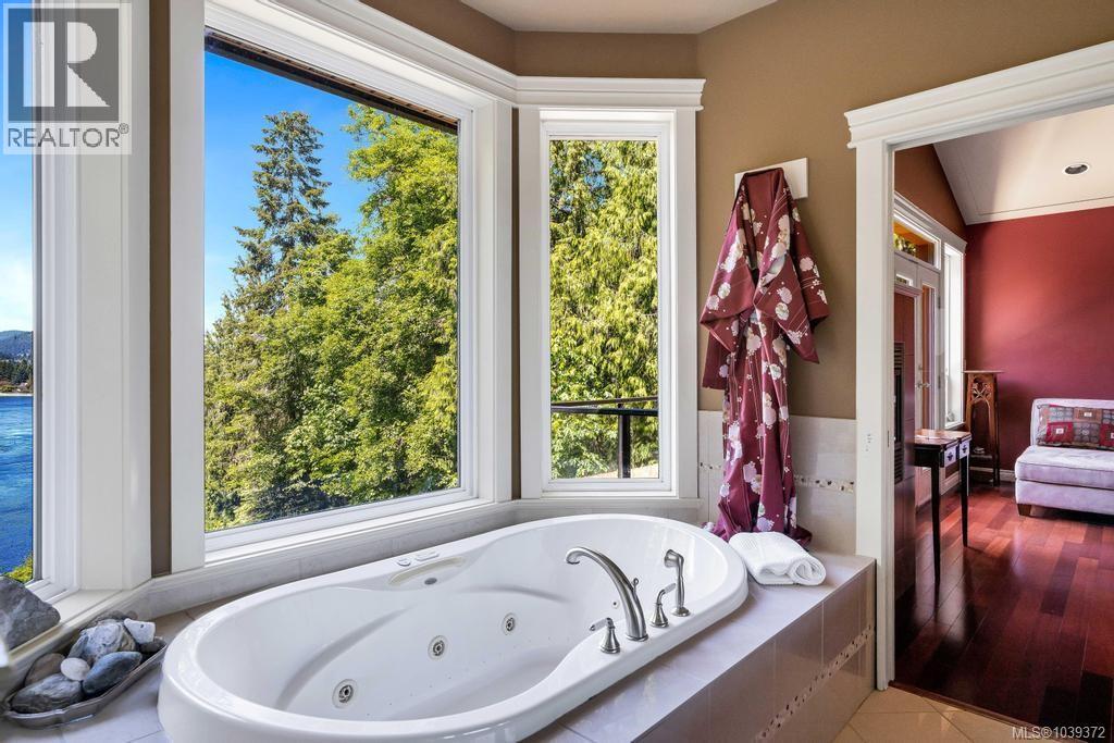 7002 East Sooke Rd - 47