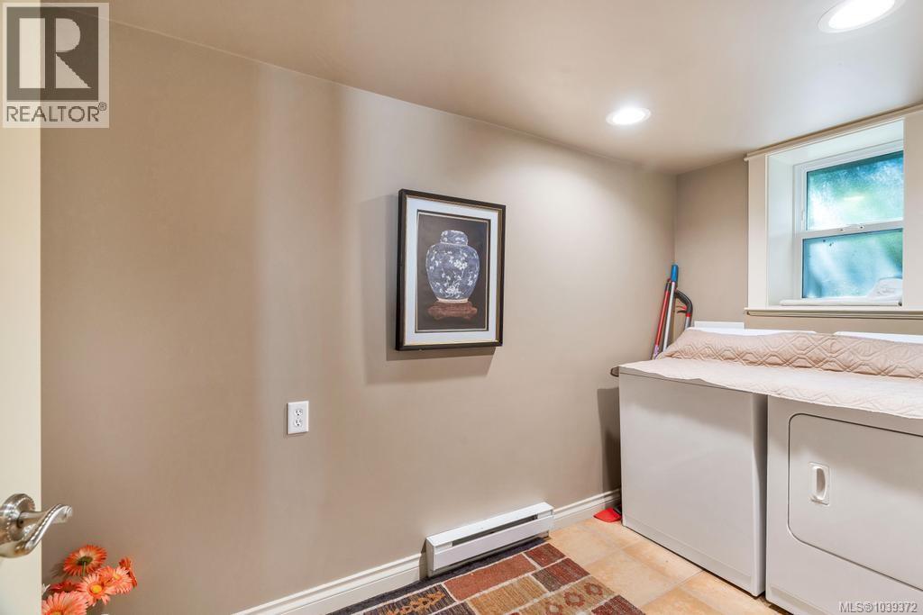 7002 East Sooke Rd - 73