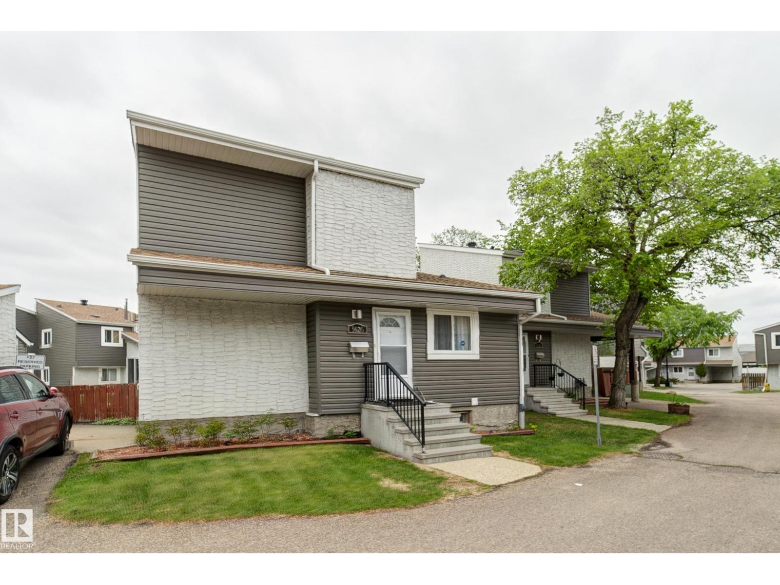 5626 19A AV NW - 2