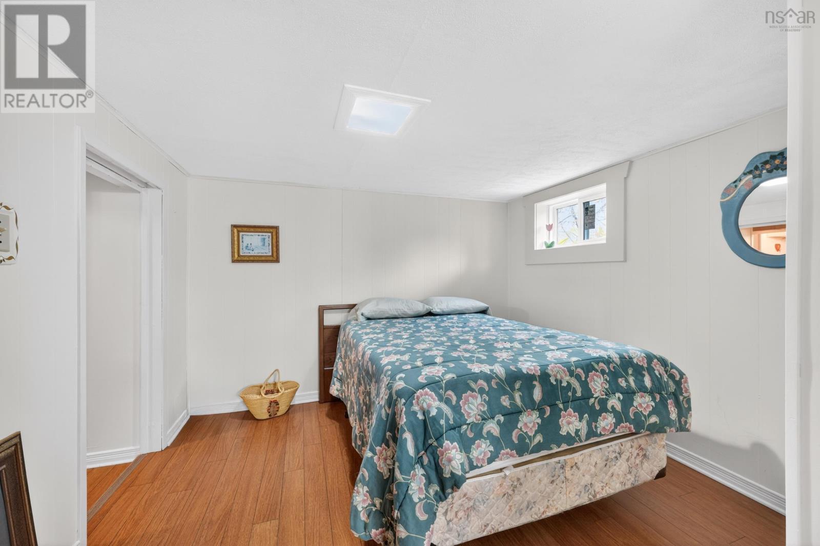 Property 30 of 49 of 118 Green Acres Drive