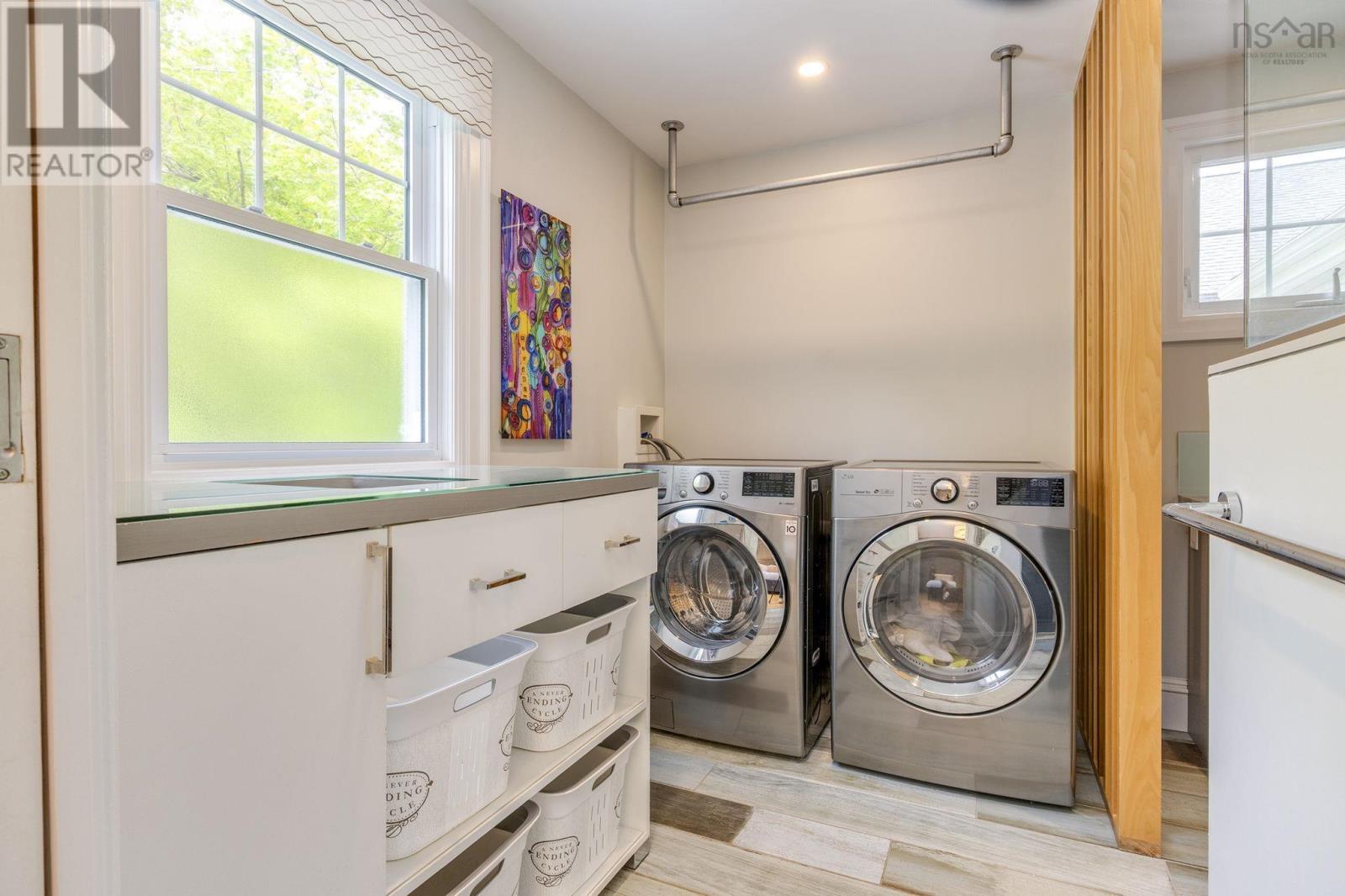 Property 28 of 51 of 1153 Dalhousie Street