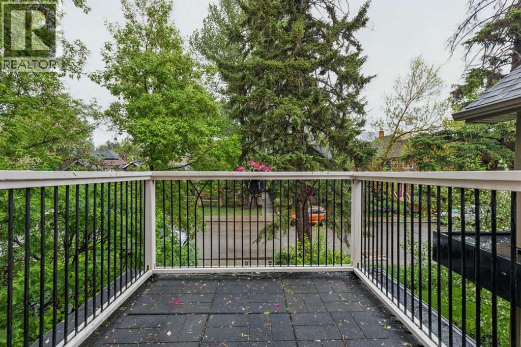 533 22 Avenue SW - 22