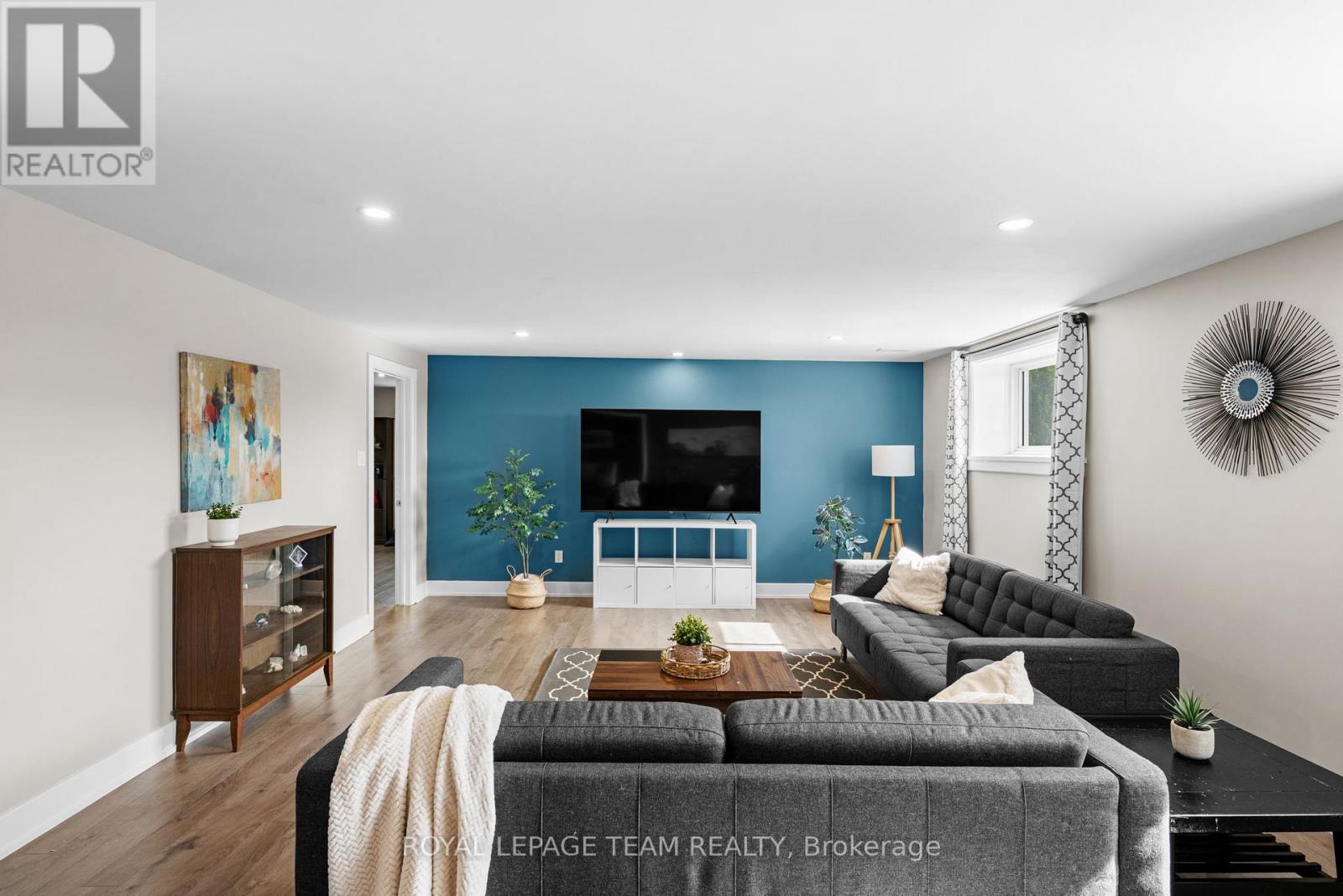 381 JOHNNY PORTER DRIVE - 29