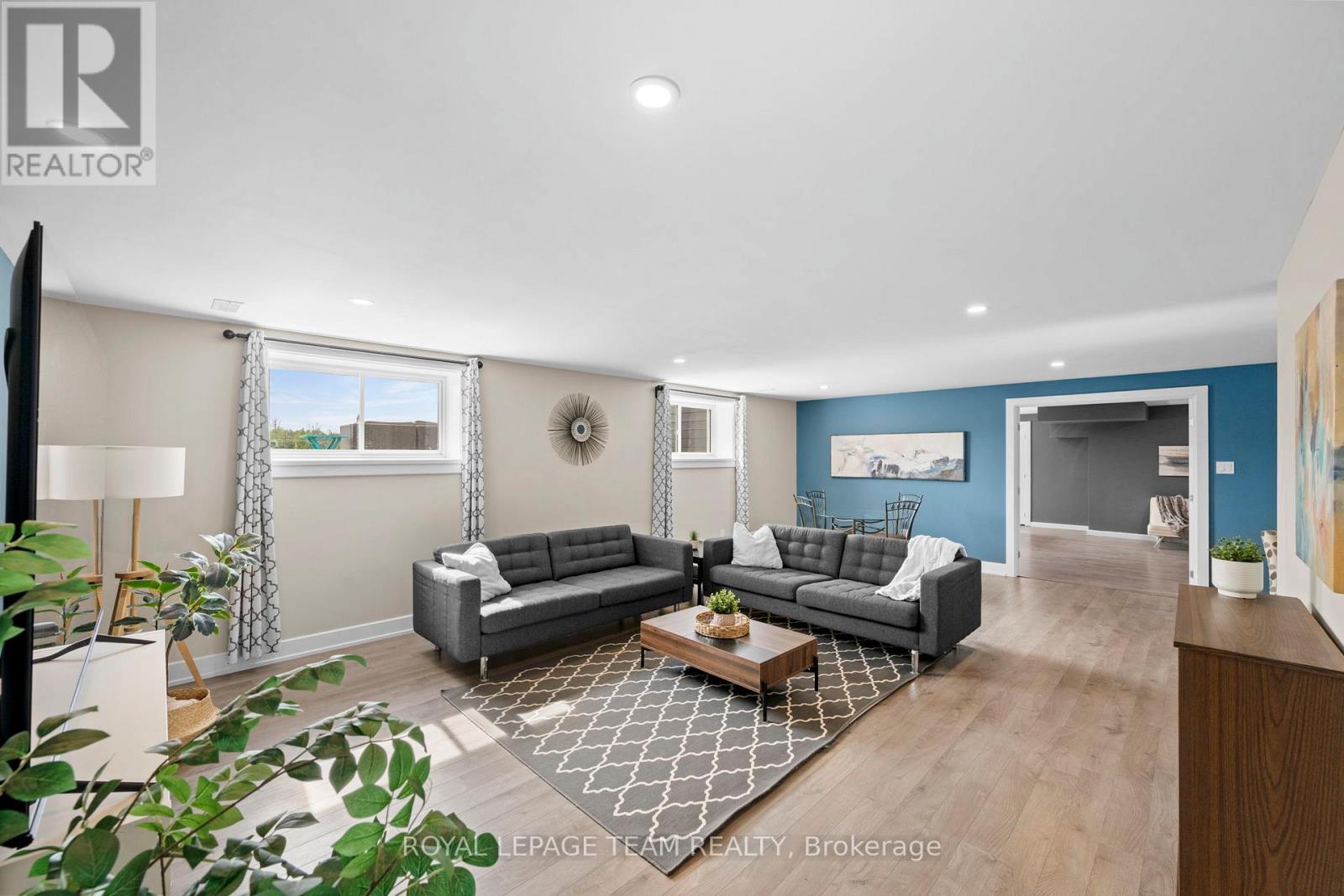 381 JOHNNY PORTER DRIVE - 30