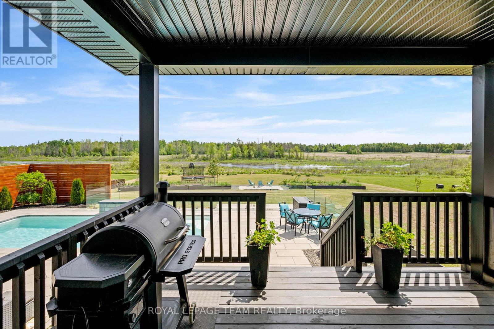 381 JOHNNY PORTER DRIVE - 35