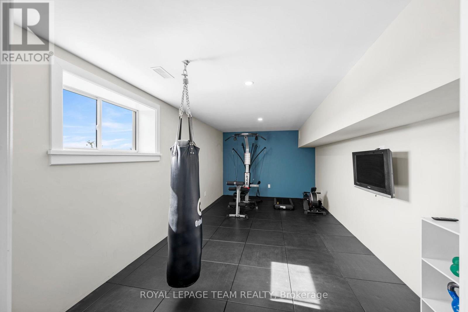 381 JOHNNY PORTER DRIVE - 48