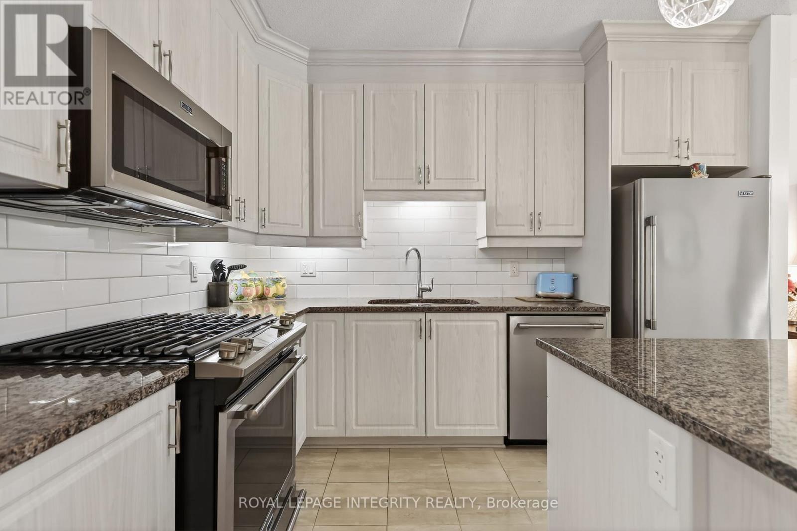 #172 304 MASTERS LANE - Image 8