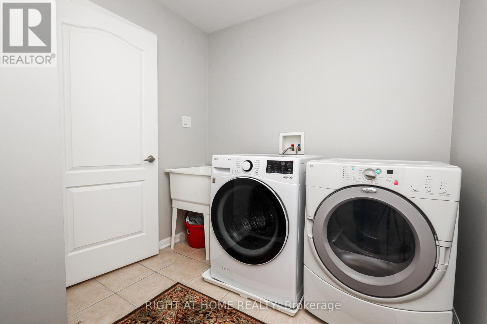 978 COUSENS TERRACE - 12