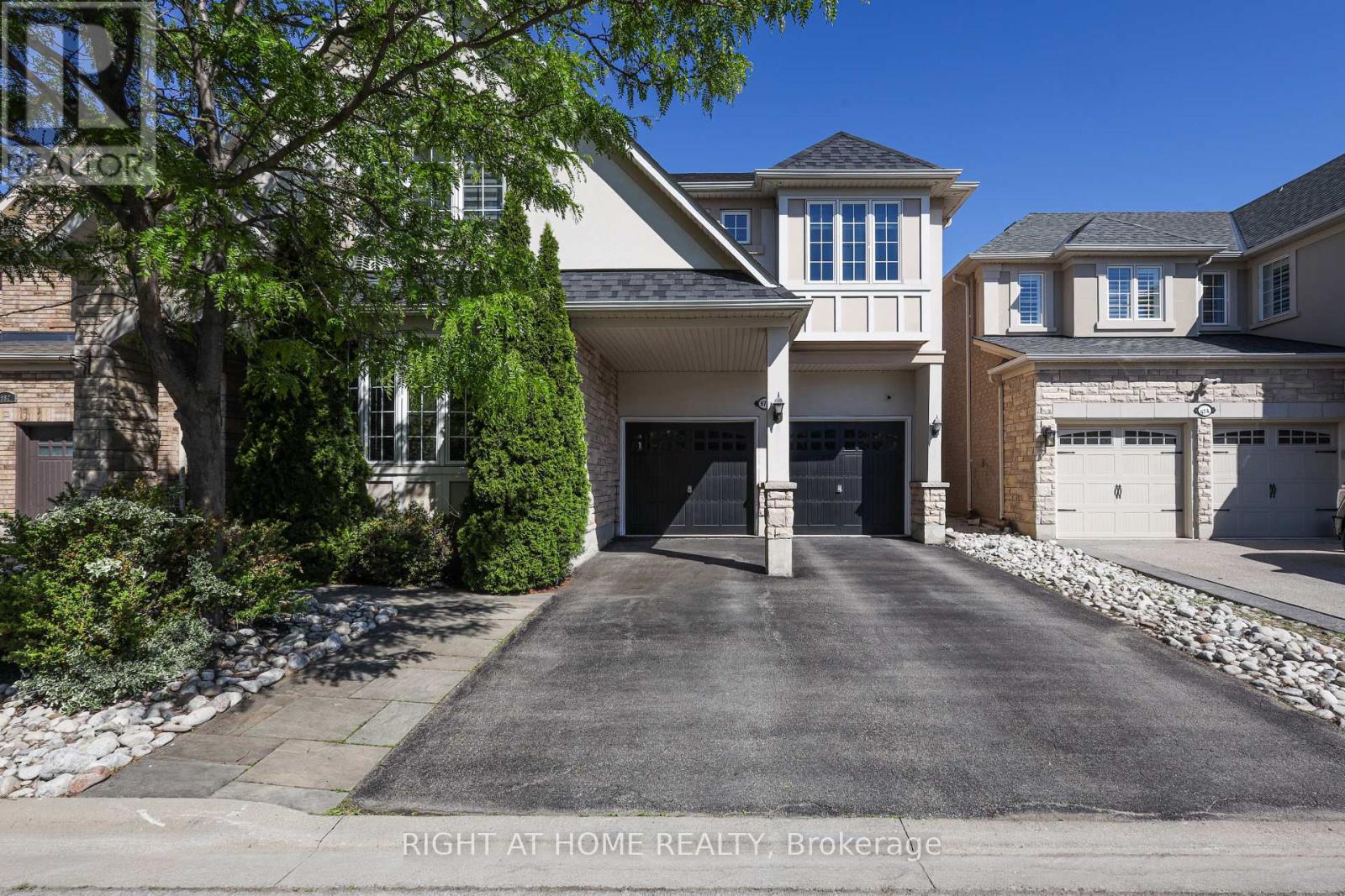 978 COUSENS TERRACE - Image 2
