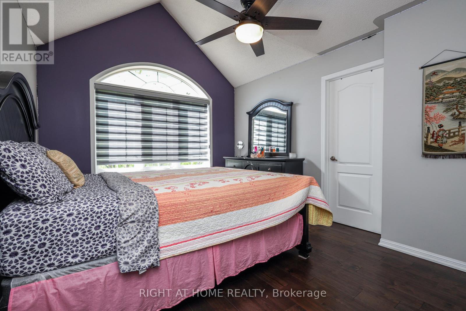 978 COUSENS TERRACE - 21