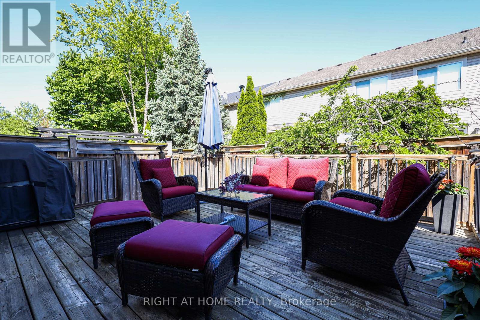 978 COUSENS TERRACE - 23