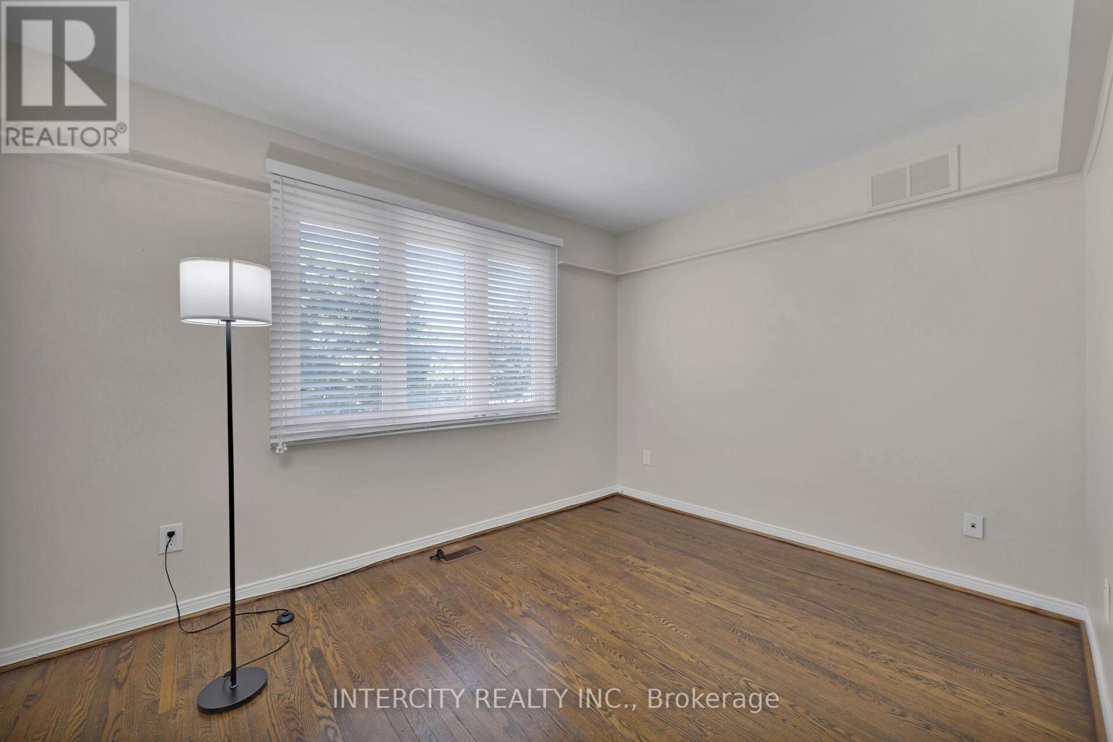 173 ALL SAINTS CRESCENT - 32