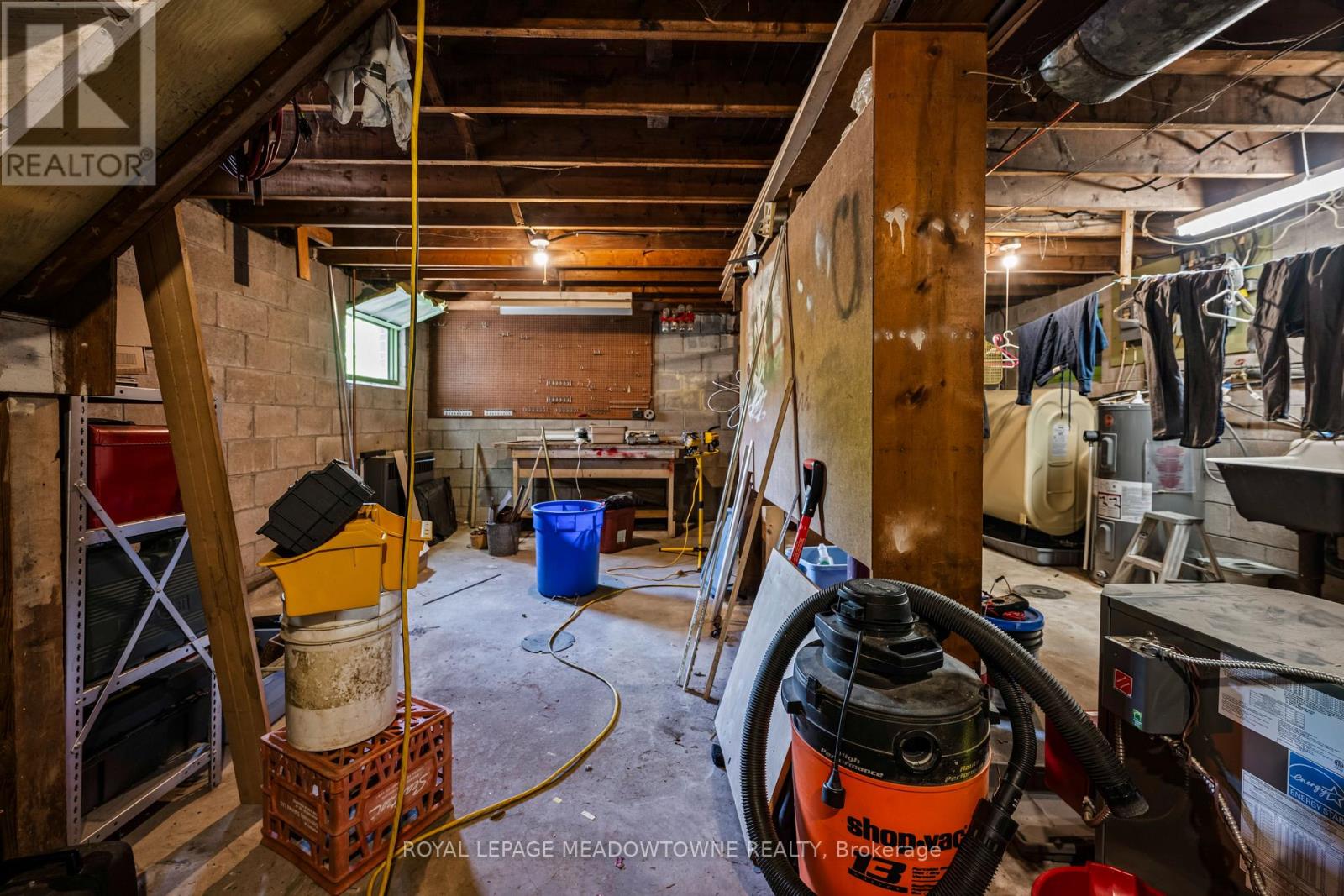 182 LAKESHORE DRIVE - 38