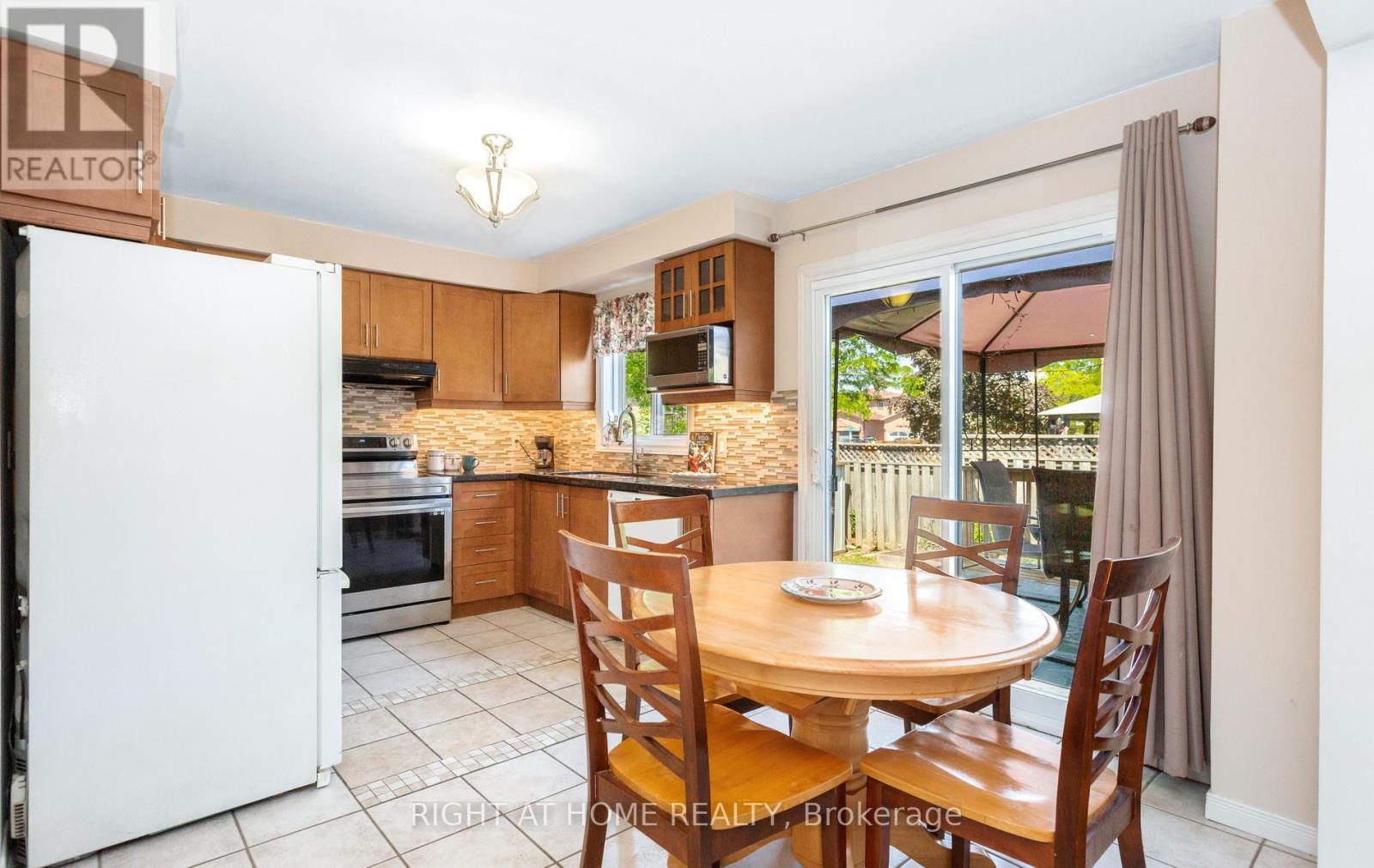 138 ATKINS CIRCLE - 14
