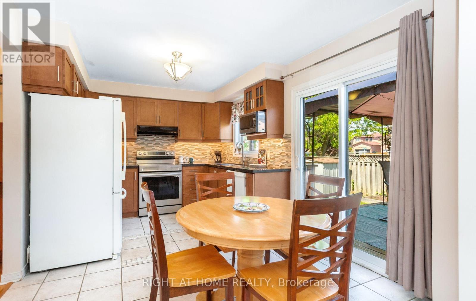 138 ATKINS CIRCLE - 15