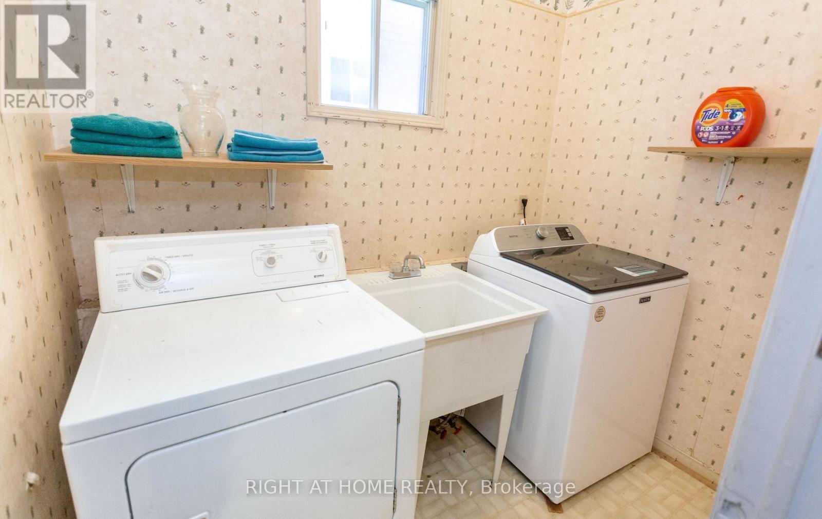 138 ATKINS CIRCLE - 35