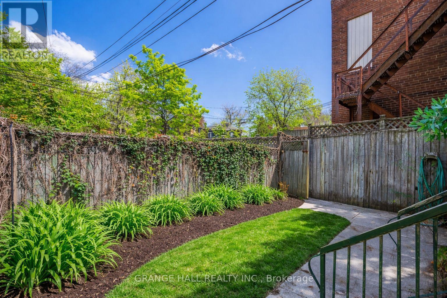1544 KING STREET W - 16