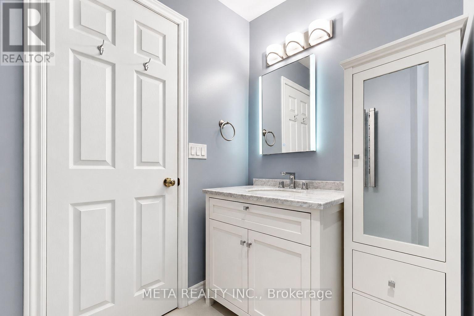 25 CRISPIN COURT - 14