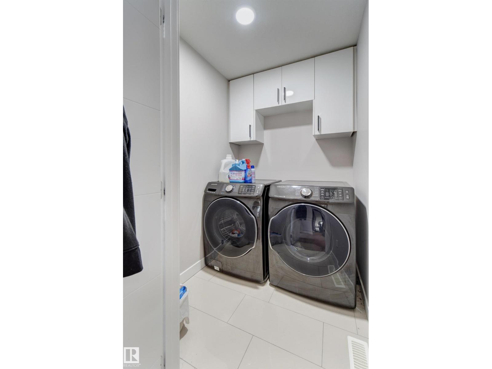 #46 1703 16 AV NW NW - 36