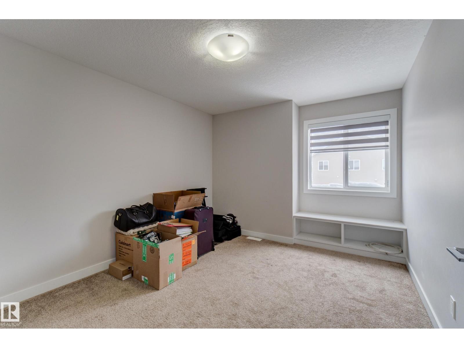 #46 1703 16 AV NW NW - 25