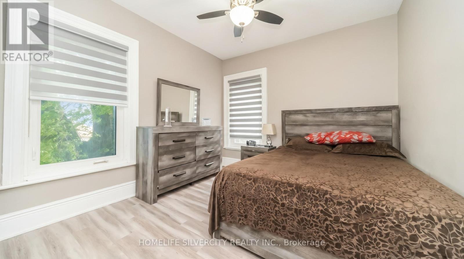 184 POTTRUFF ROAD - 27