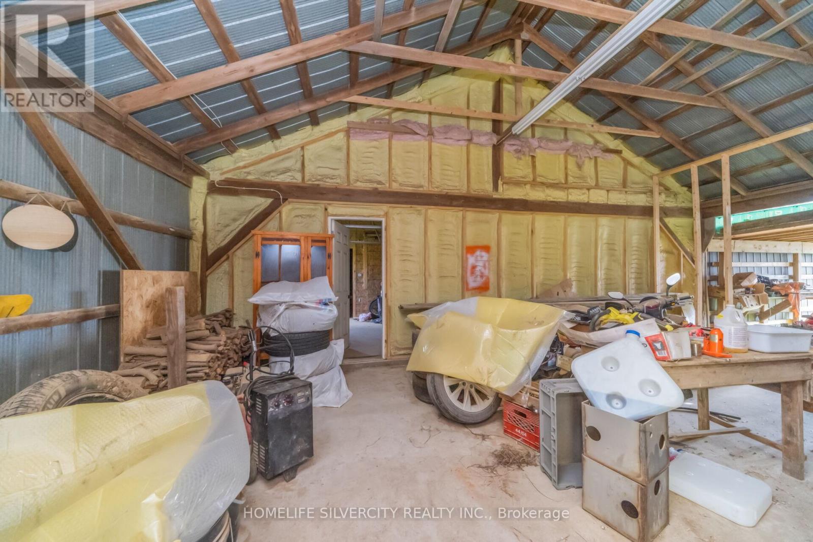 184 POTTRUFF ROAD - 34