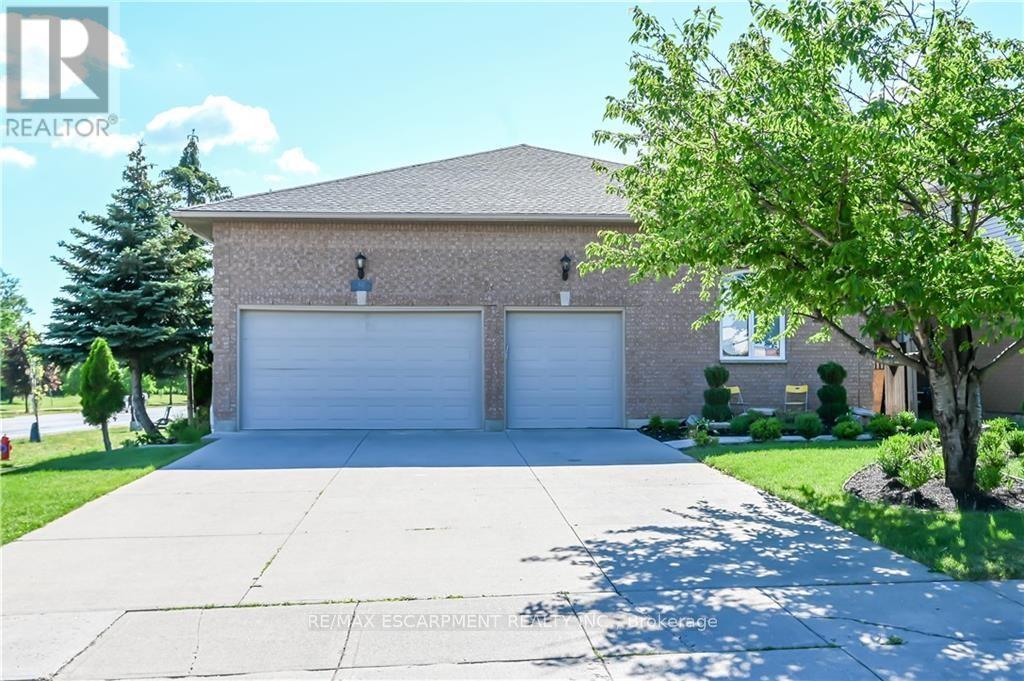 Photo of 296 WINTERBERRY Drive