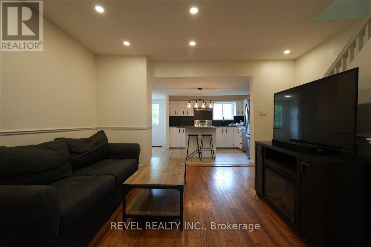236 COPE STREET - 8