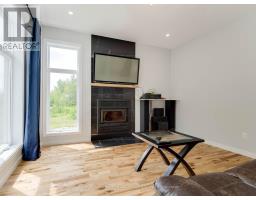 Living room - 3814 Lakeside Drive, South Glengarry, ON K0C1Z0 Photo 6