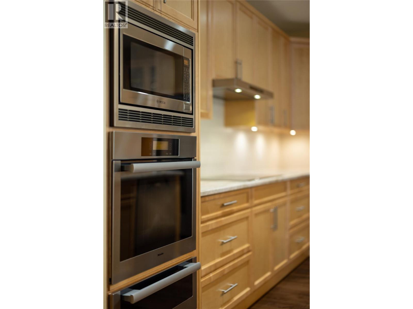903 1395 Ellis Street, Kelowna