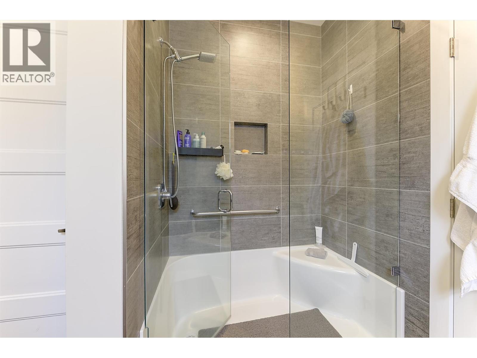  1504 Tower Ranch Drive, Kelowna