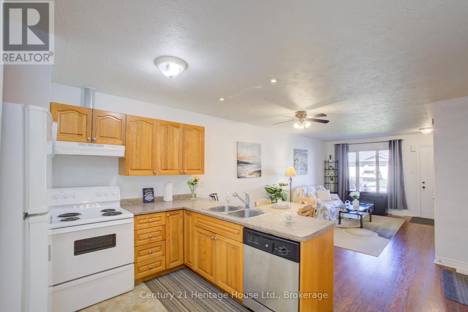#2 302 PARK STREET W - 13