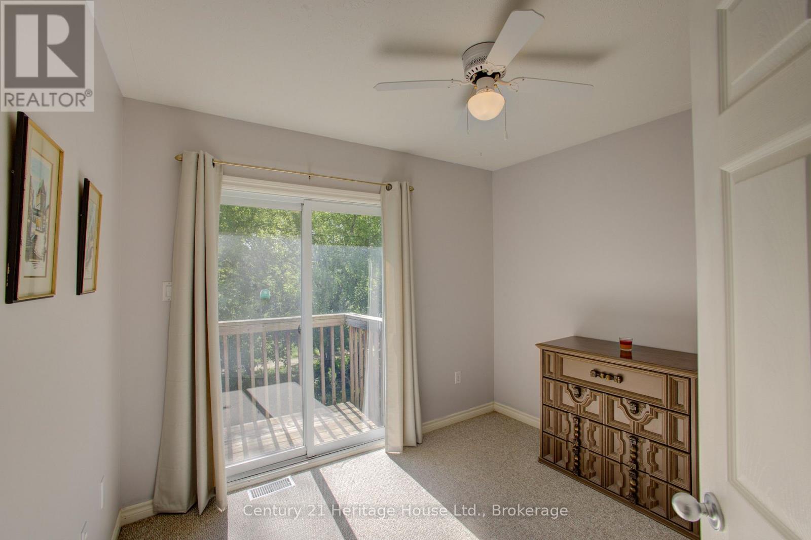#2 302 PARK STREET W - 17