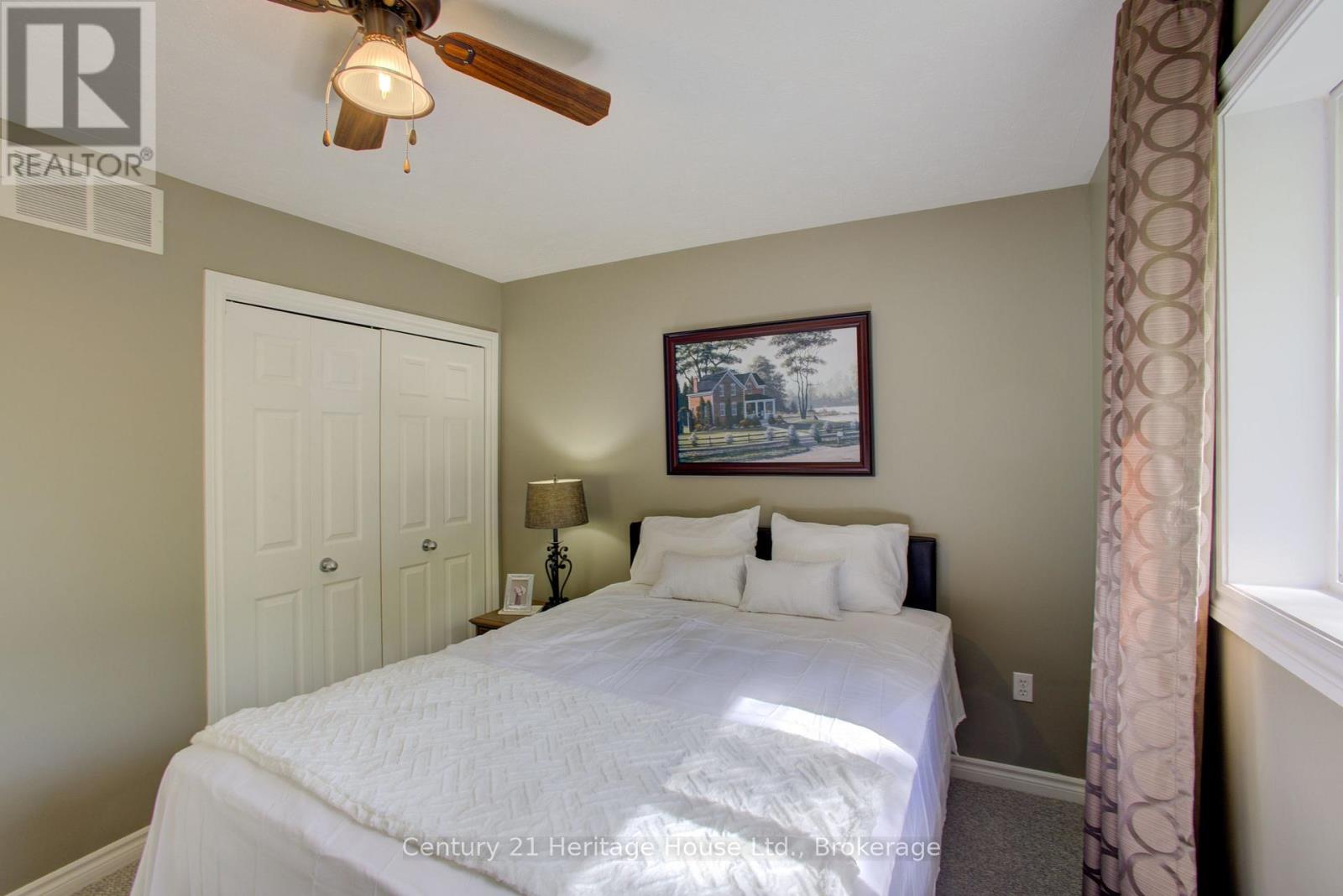 #2 302 PARK STREET W - 20
