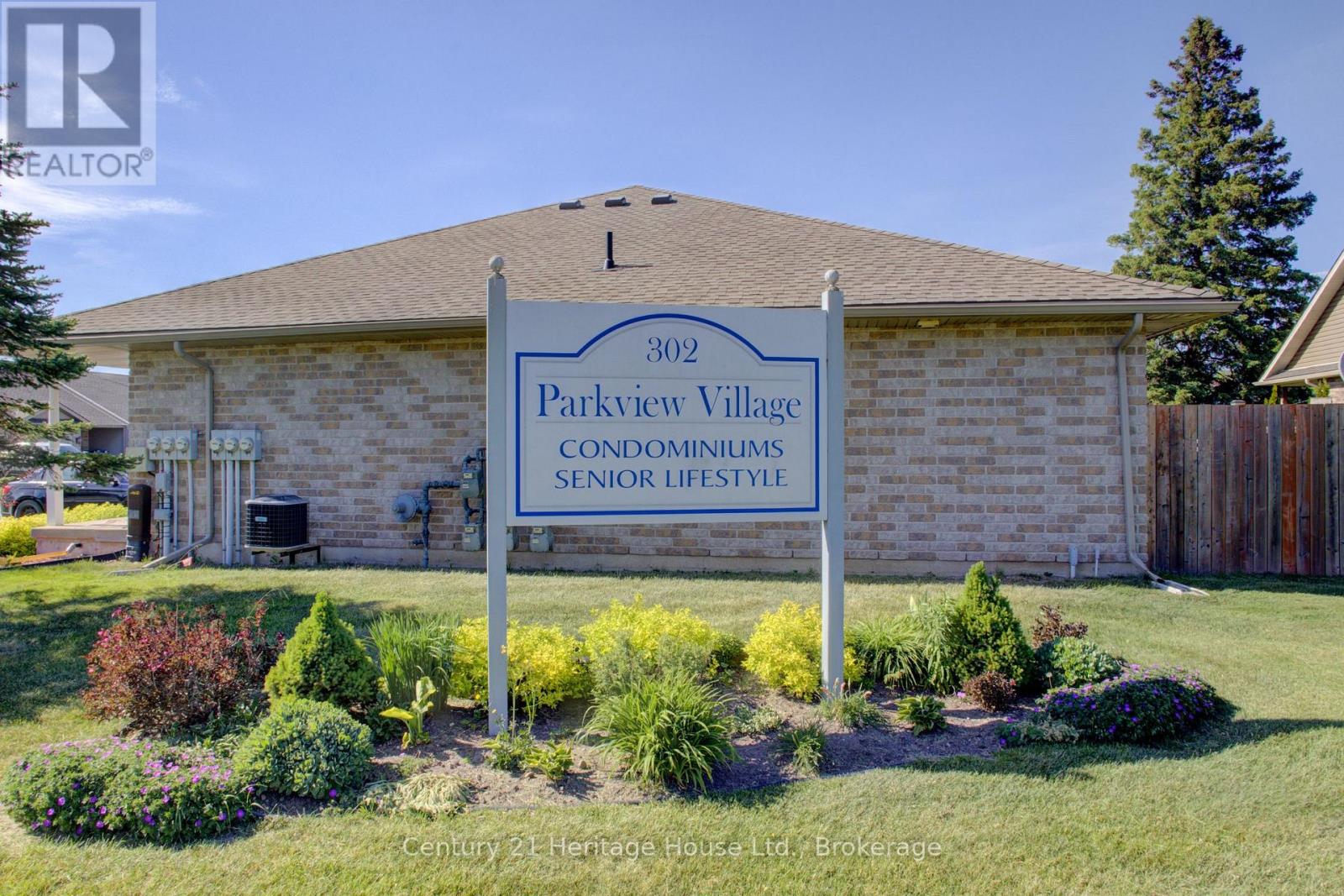 #2 302 PARK STREET W - 32